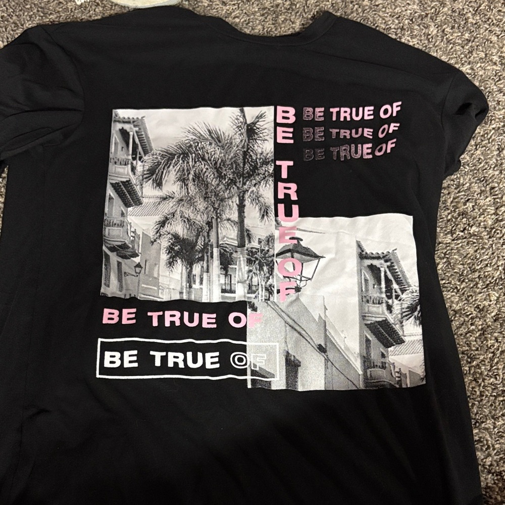 SHEIN Black and Pink Graphic Tee